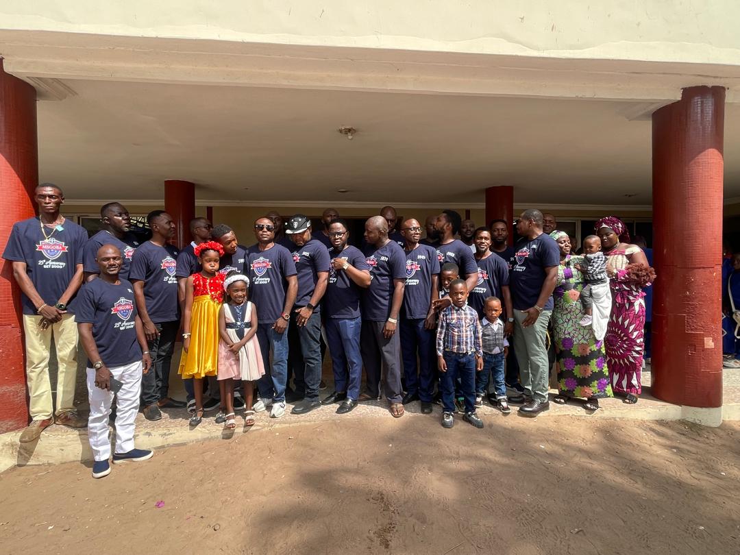 Set 2000 25th Anniversary album